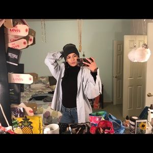 Meet your Posher, Ellie